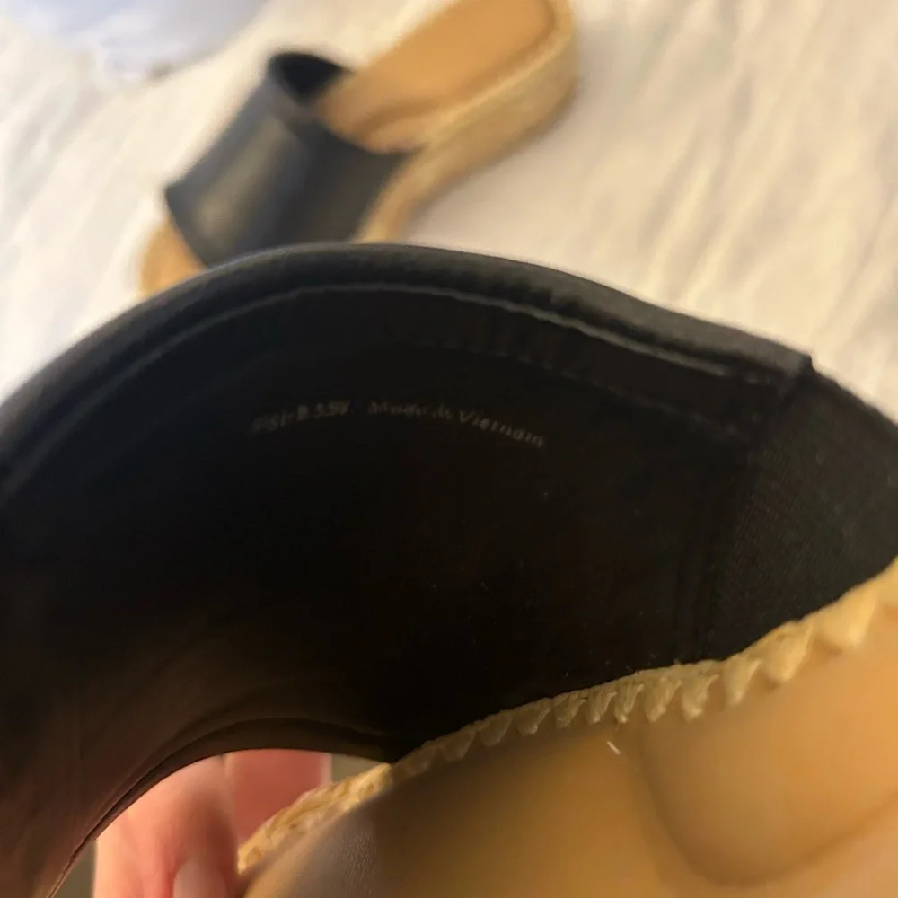 Dolce Vita Black Espadrille Slides 8.5W Wide - Picture 3 of 3